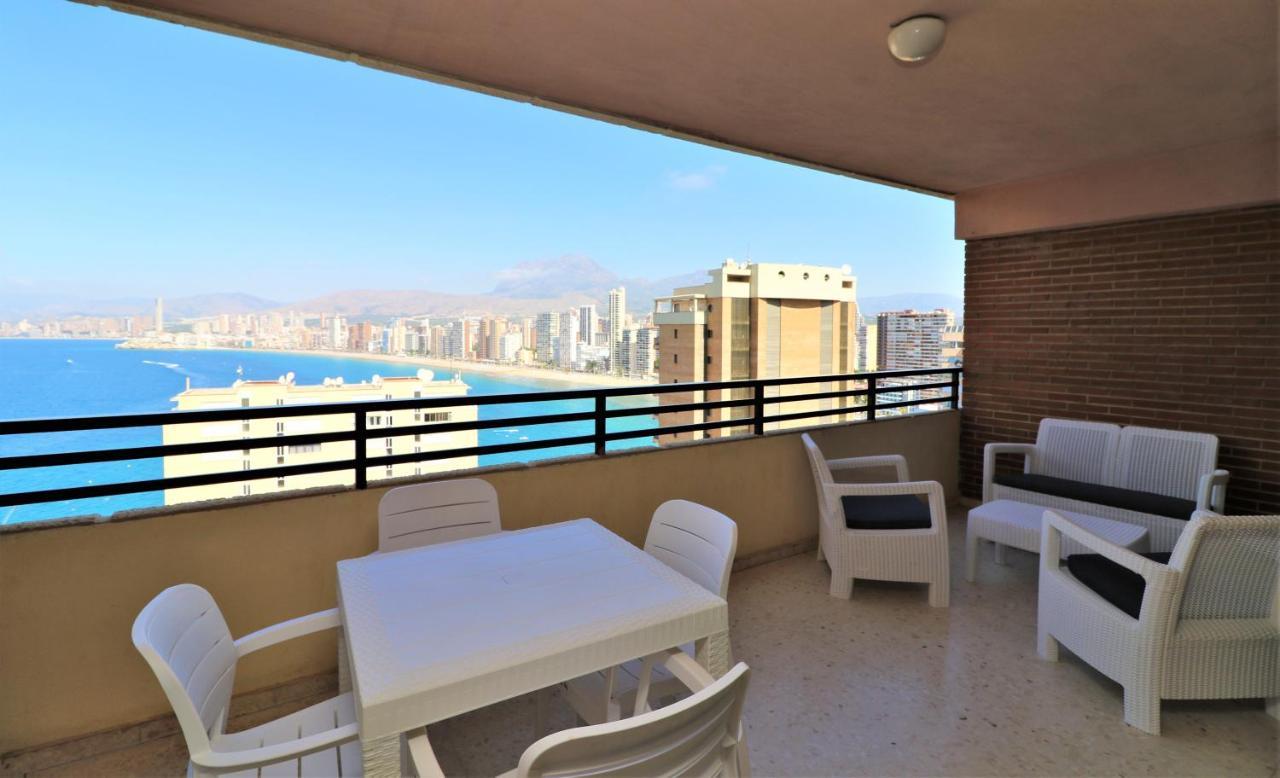 Trinisol II 3-D Apartment เบนิดอร์ม ภายนอก รูปภาพ