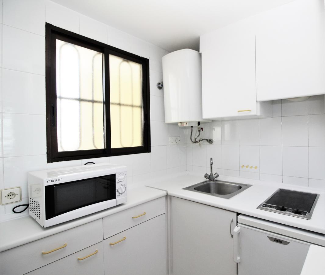 Trinisol II 3-D Apartment เบนิดอร์ม ภายนอก รูปภาพ